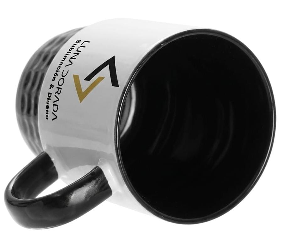 Taza Nórdica Blanco y negro con base texturizada.